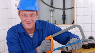 فني تصليح مضخات